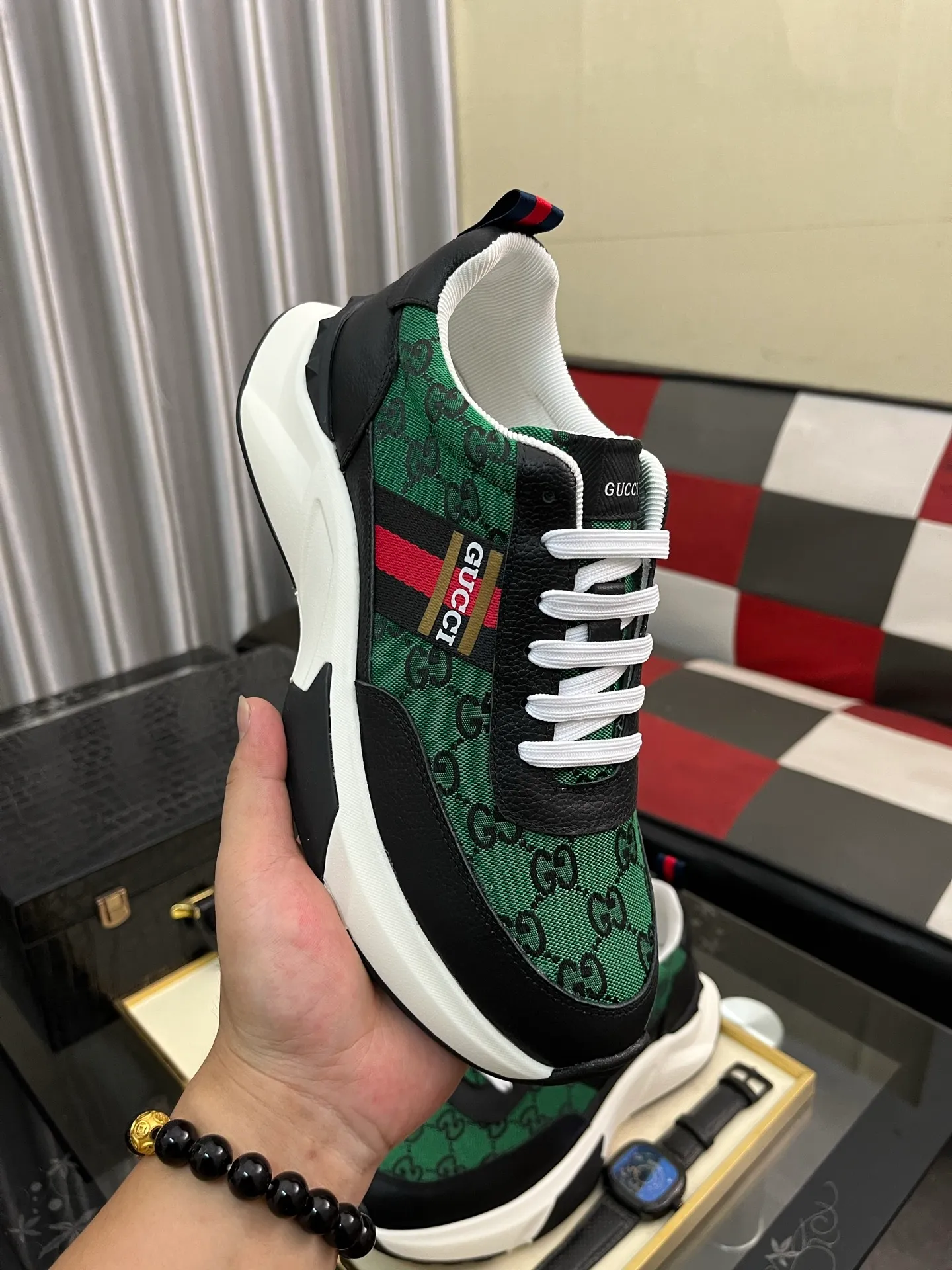 Men's Men's Shoes 💰458 ⌚️⌚️[GUCCI] Gucci men's casual shoes are absolutely popular 🔥The ultimate matching item for trendy men! The charm of super texture is irresistible, the main recommendation, the flower leather color is bright! The upper is made of high-quality brand printed fabric with cowhide, breathable leather lining and wear-resistant rubber sole, noble and elegant! Extremely comfortable🎁🎁You can be as handsome as you want💪 38-445⃣️colors available